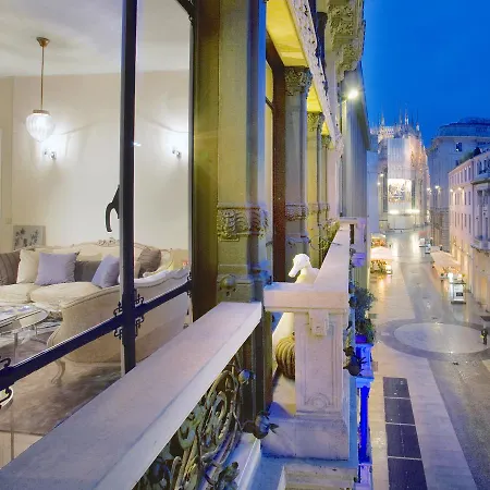 Glamour Apartment