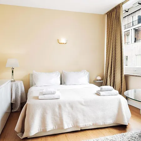 Apartment Glamour *